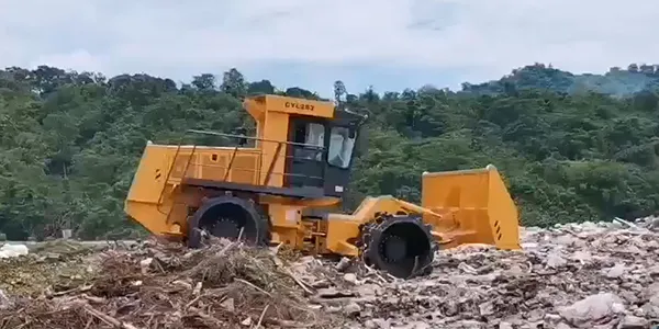 Compacteur de Décharge GYL263
