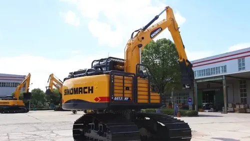 Excavatrice de manutention forestière ZG135CF