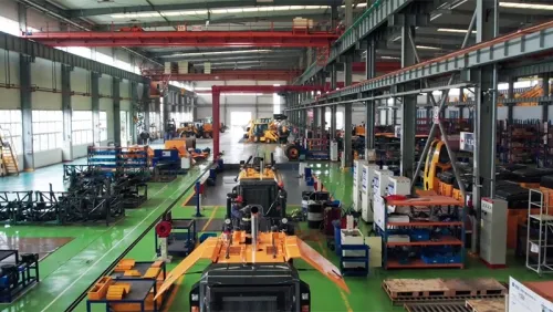 Atelier d’assemblage pour niveleuses et compacteurs routiers