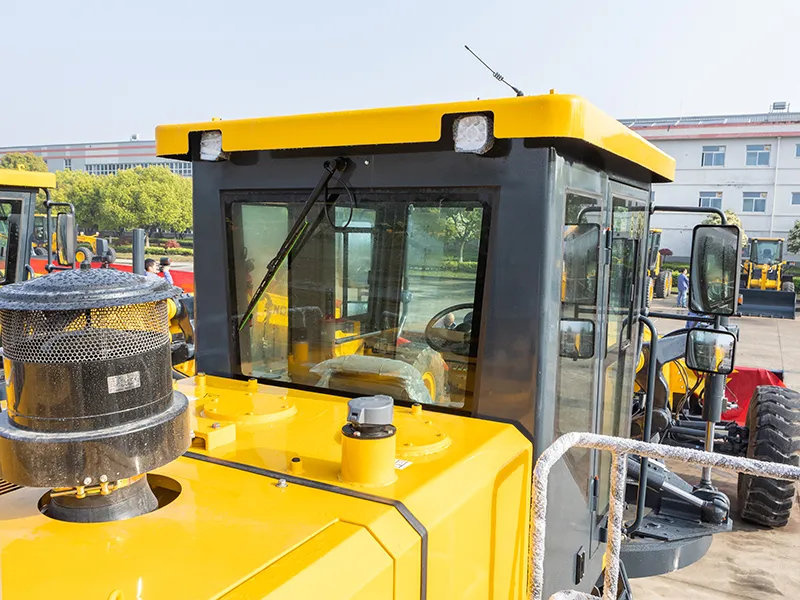 Niveleuse PY320T