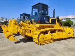 Bulldozer hydraulique sur chenilles YD255