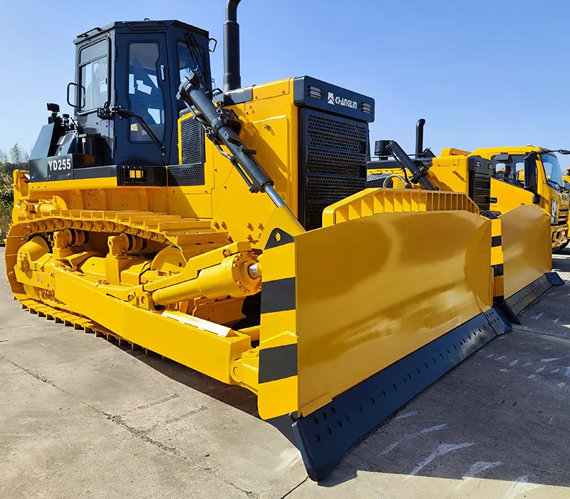 Bulldozer hydraulique sur chenilles YD255