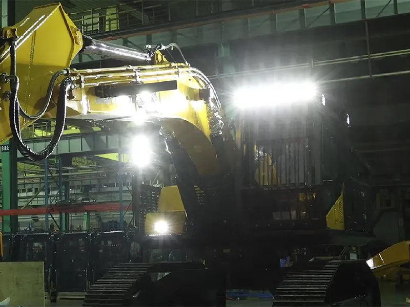 Pelle forestière ZG135HF